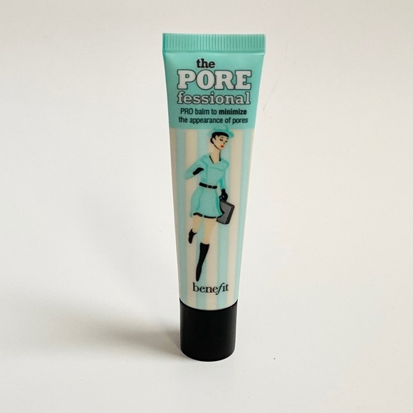 🧚🏻‍♀️ NWT benefit POREfessional Primer - Picture 2 of 5